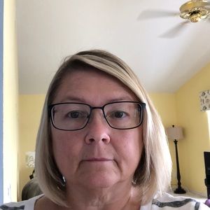 Meet your Posher, Genise